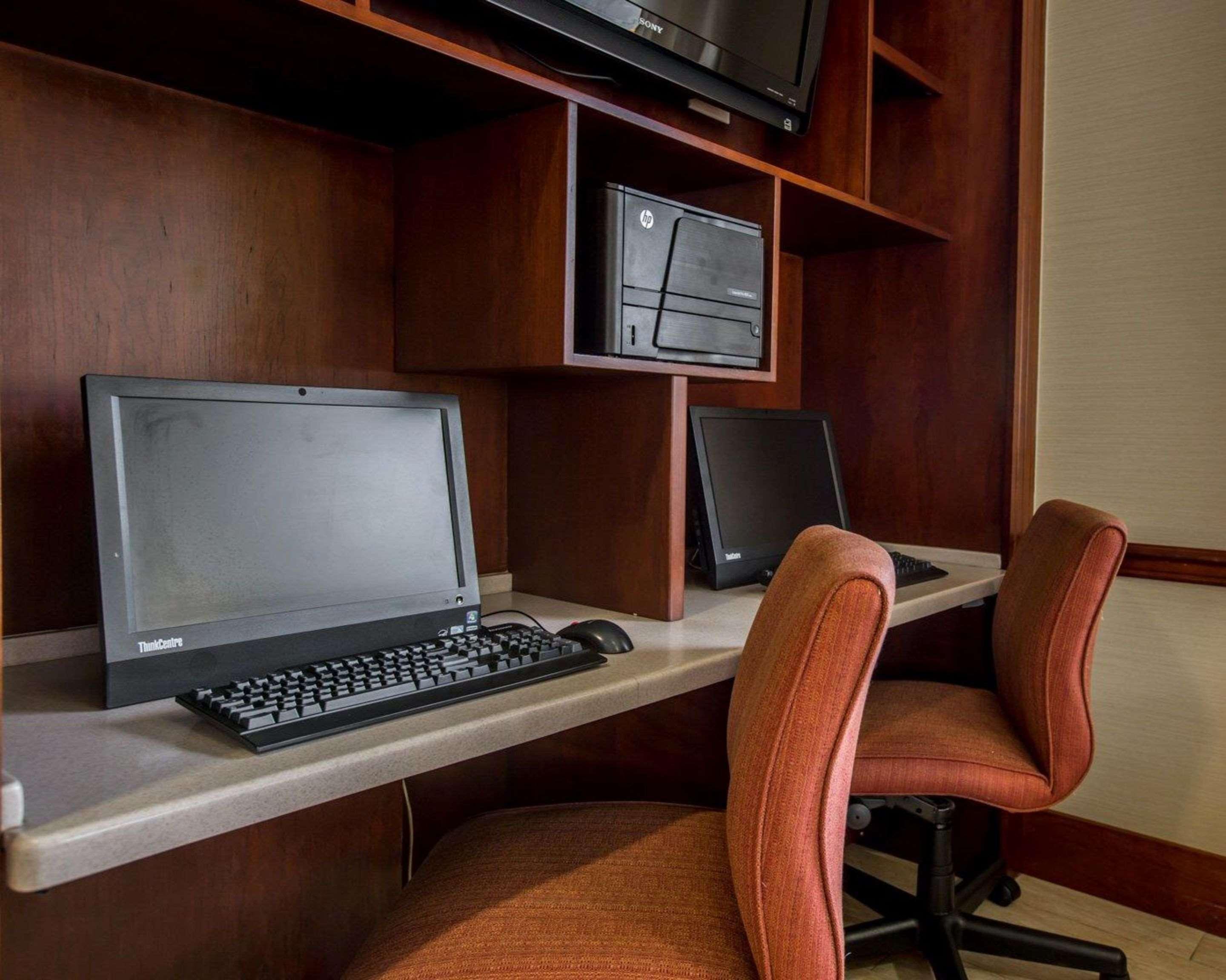 Quality Inn & Suites Biltmore East Άσβιλ Εξωτερικό φωτογραφία
