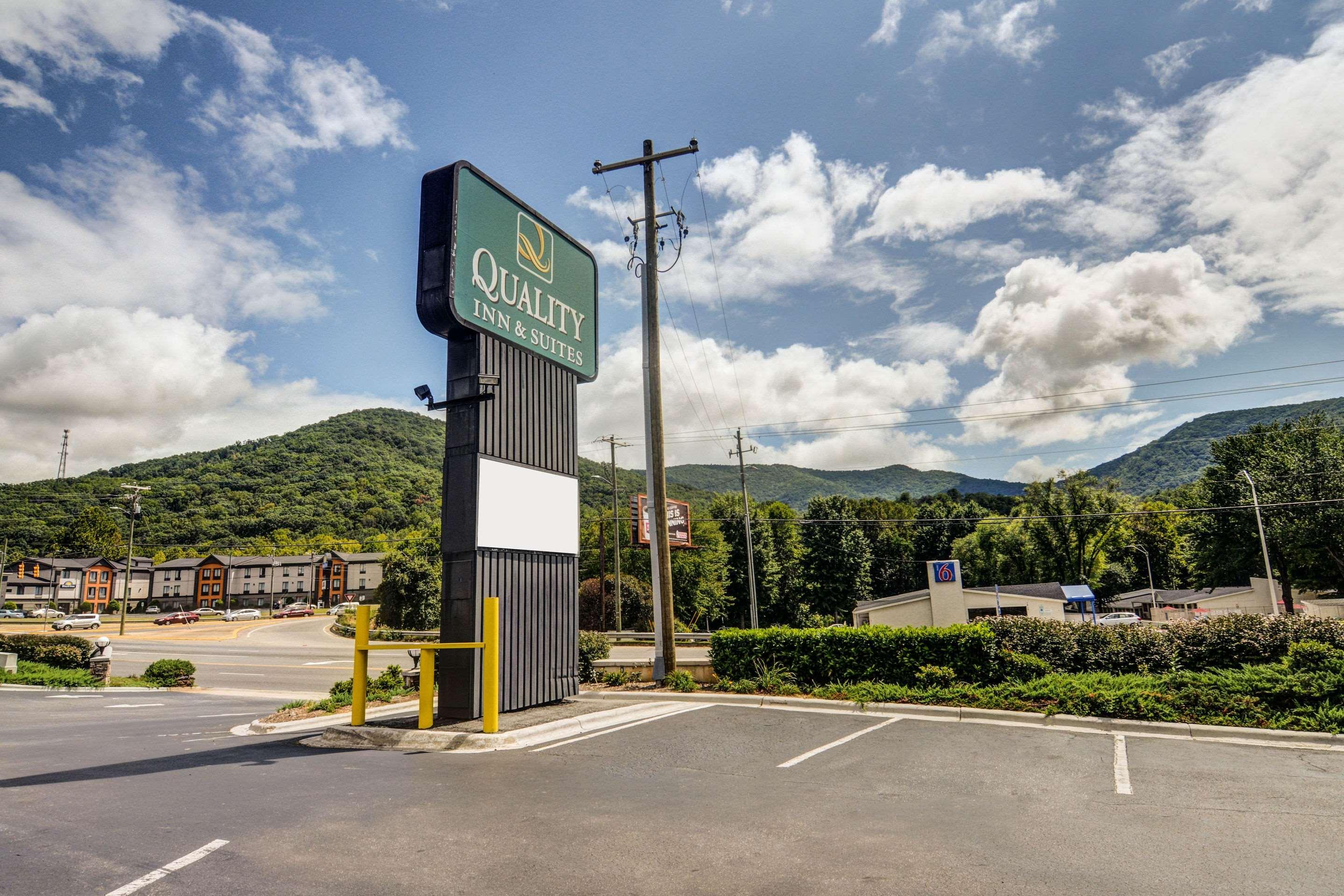 Quality Inn & Suites Biltmore East Άσβιλ Εξωτερικό φωτογραφία