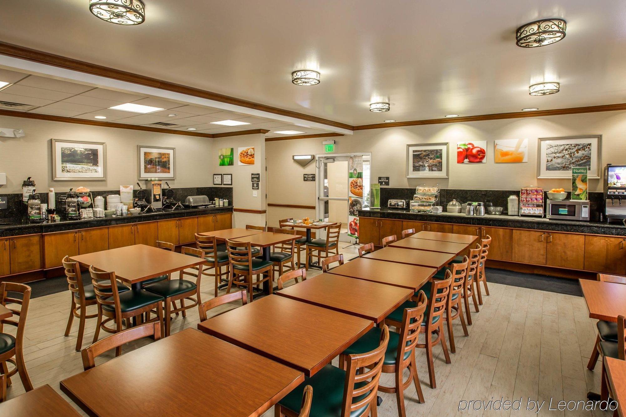 Quality Inn & Suites Biltmore East Άσβιλ Εξωτερικό φωτογραφία
